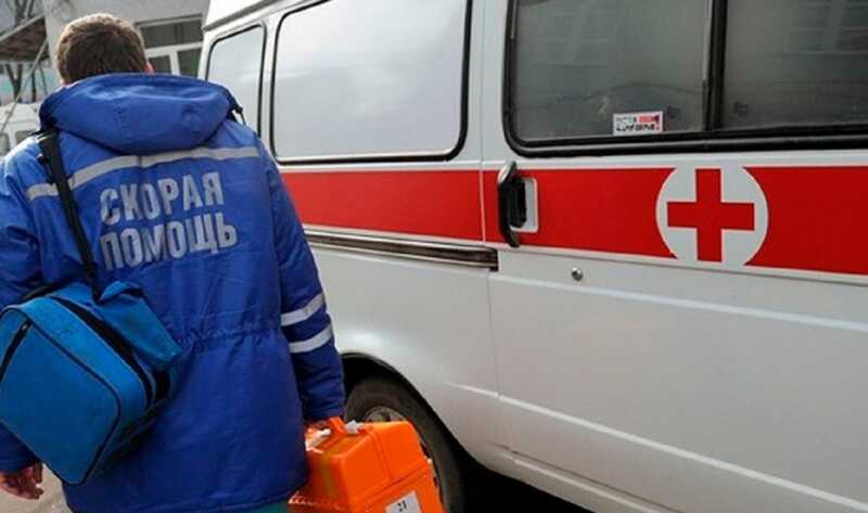 В Петербурге трехлетняя девочка попала к медикам со вспоротым животом